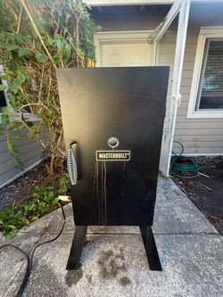 Masterbuilt 30-Inch Analog Electric Smoker with Legs