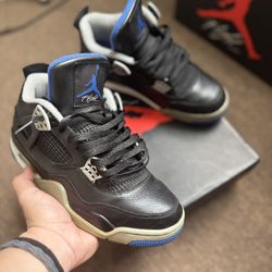 Jordan 4 Motorsports Altérnate 