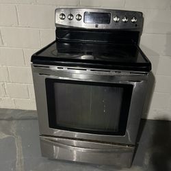 KENMORE GLASSTOP STOVE