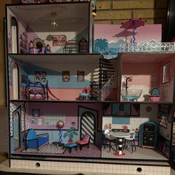 Se Vende Casita $70.  Dlls Hoy Está Como Nueva 