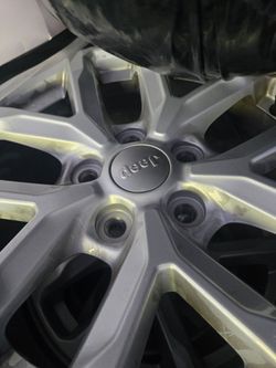 2024 jeep gladiator sport  tires
