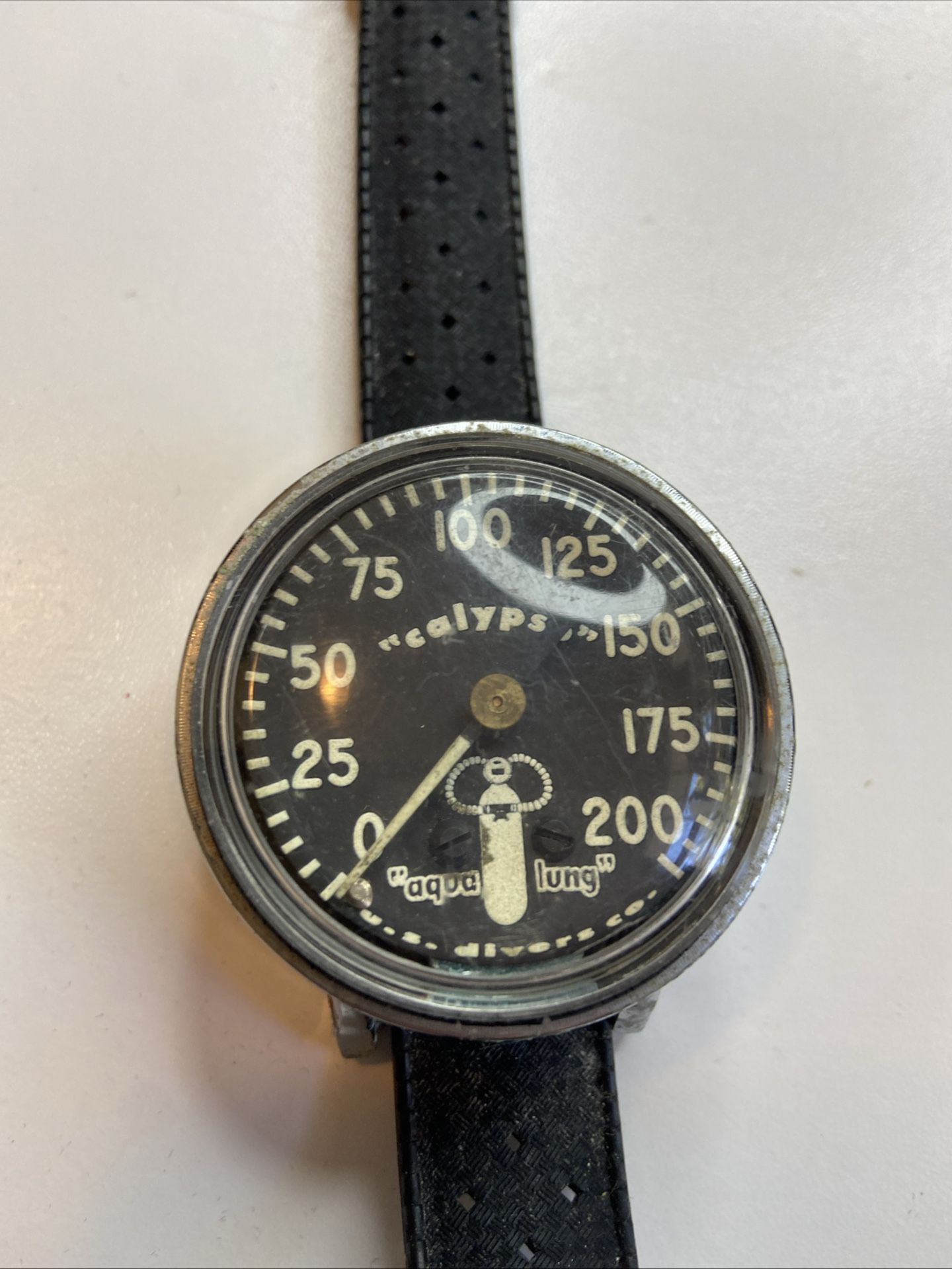 US divers calypso Aqualung circa 1960 broxton LA 200 foot dive pressure guage R