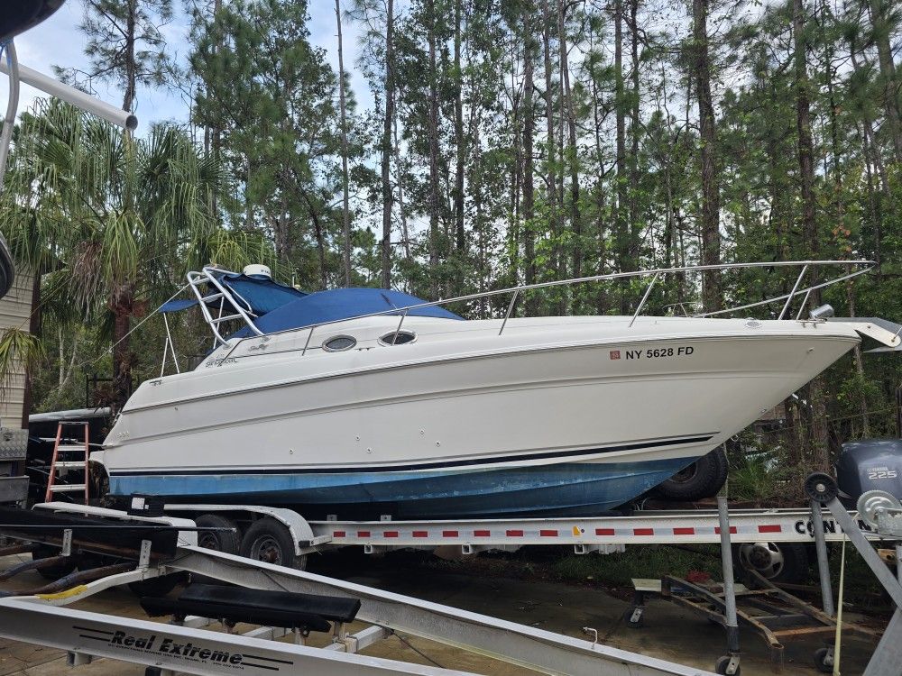 27' Searay Sundancer