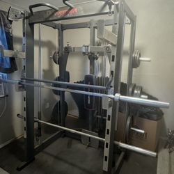 Work Out Machine/ Power Rack/ Weights 