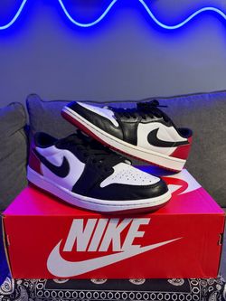 Jordan 1 Low "Black toe"