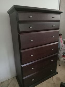 Bedroom dresser