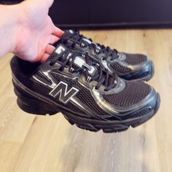 New Balance 740 - Size 10.5M