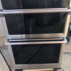 NEW SAMSUNG 30” CONVECTION OVEN MICROWAVE COMBO WITH 3 YEAR EXTENDED WARRANTY FULLY TRANSFERABLE 2/24/24