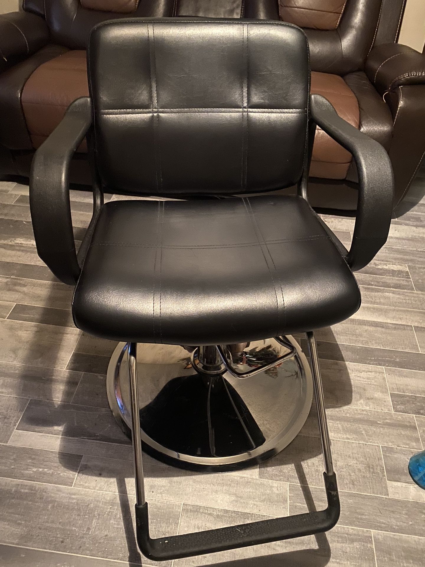 Barber Chair/ Silla Para Cortar Pelo