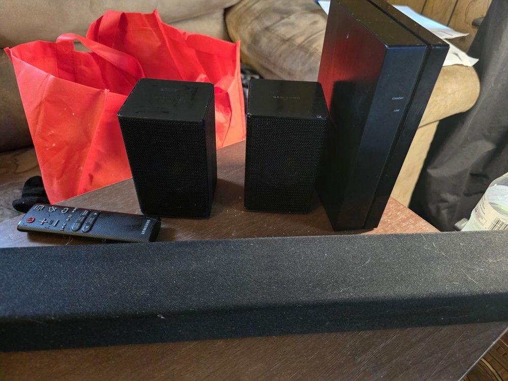 Samsung Surround Sound System HW370