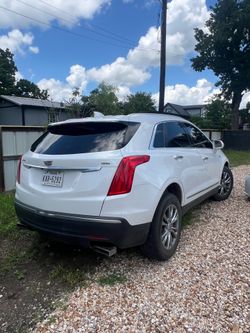 2017 CADILLAC XT5