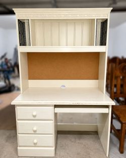 Vintage Cottage Style Computer Desk with Hutch