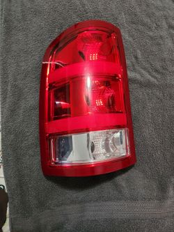 left taillight for 2007-2013 Gmc sierra 1500,2500,3500 fits 2007-2013 silverado 1500,2500,3500 luz trasera izquierda