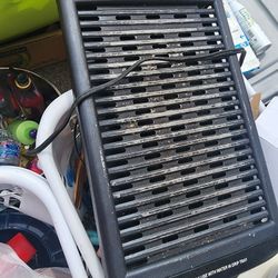 Electric Grill Its Need To Clean Only 