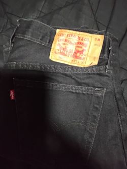 Black 501's 31'30.   *may have shrunk*