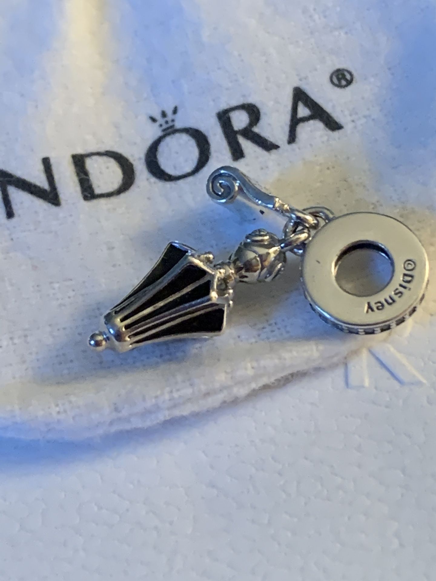Pandora Disney “Mary Poppins Umbrella “ Charm -NEW($65.00 at Pandora Concept Stores )