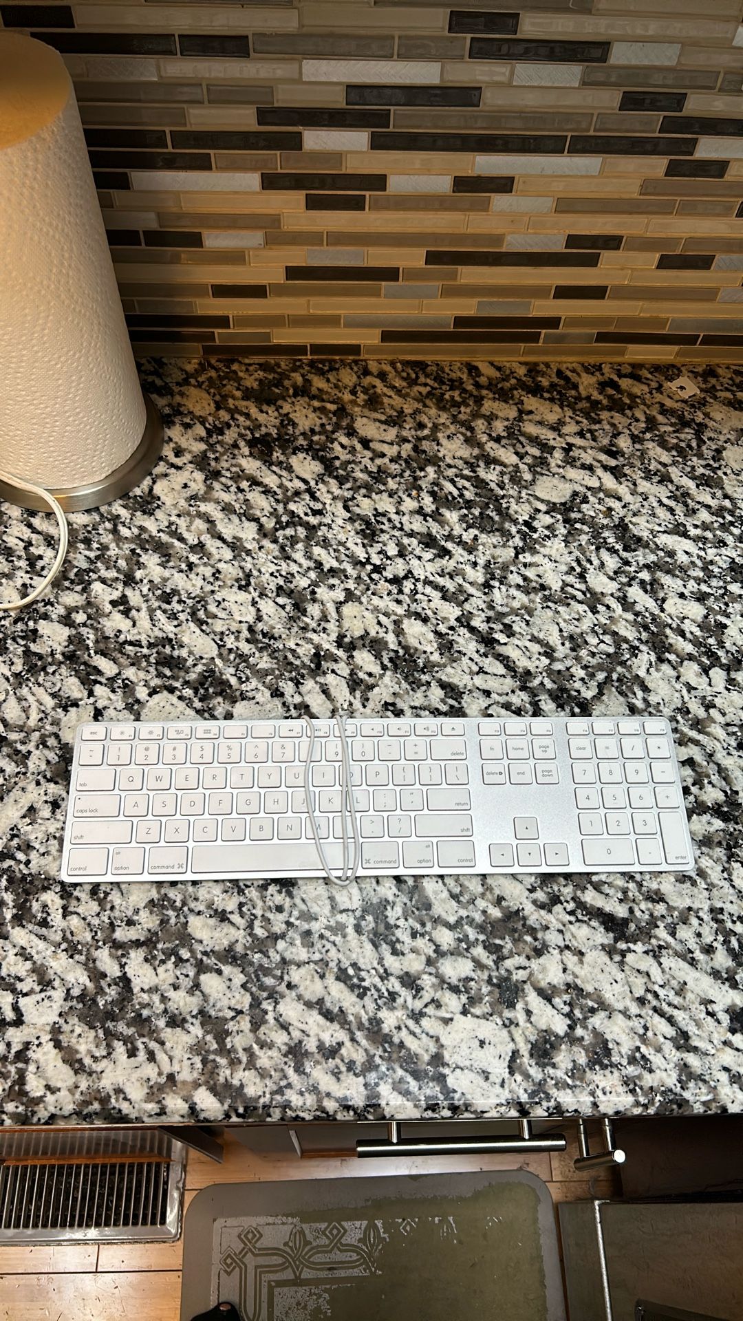 Apple keyboards