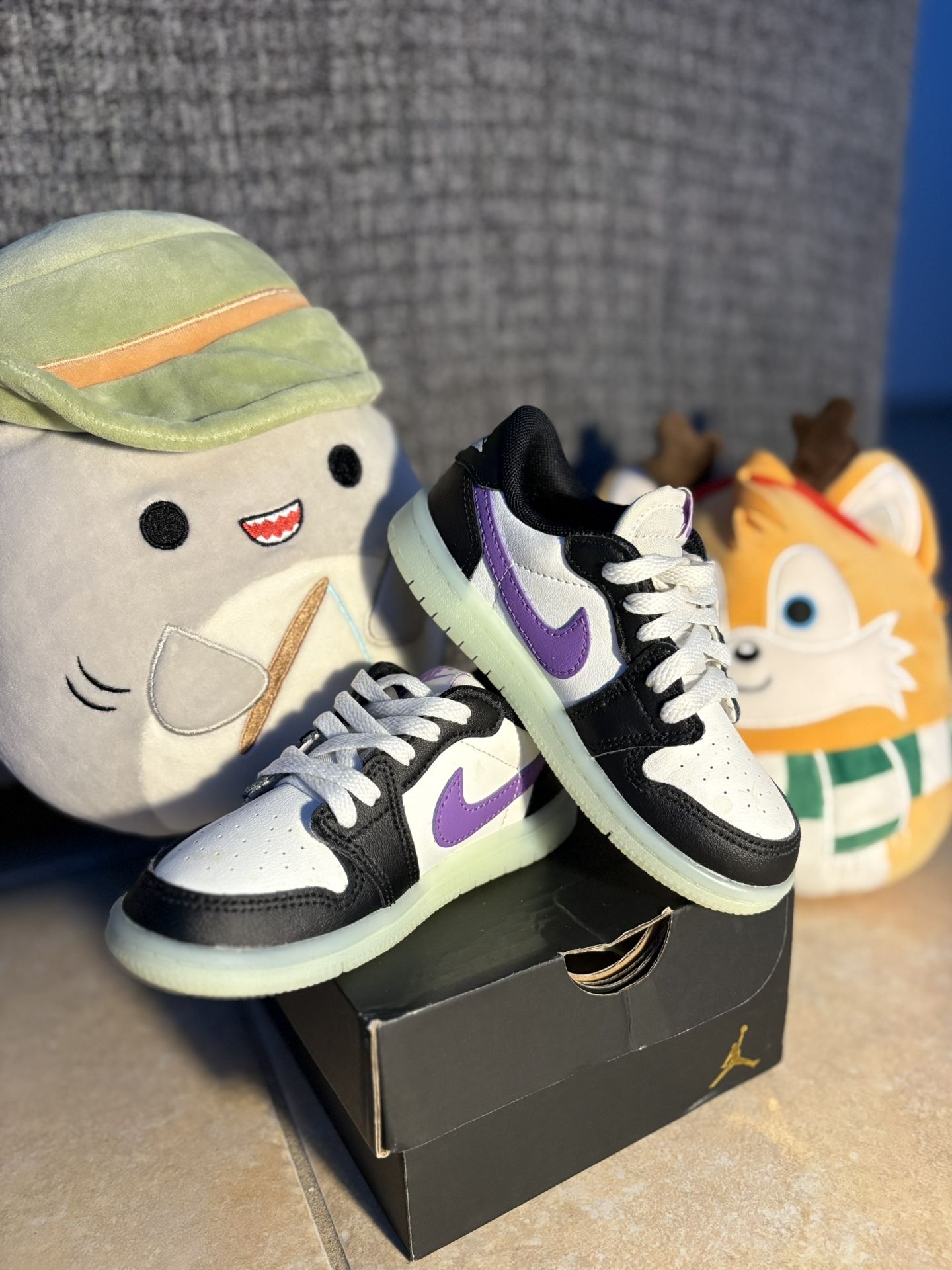 Jordan Retro 1 Low OG UNI2
