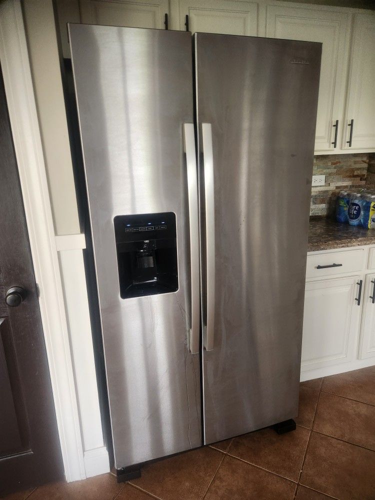 Amana Refrigerator