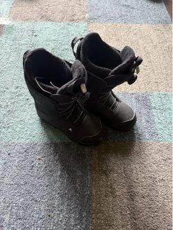 Burton Boa snowboarding boots size 10
