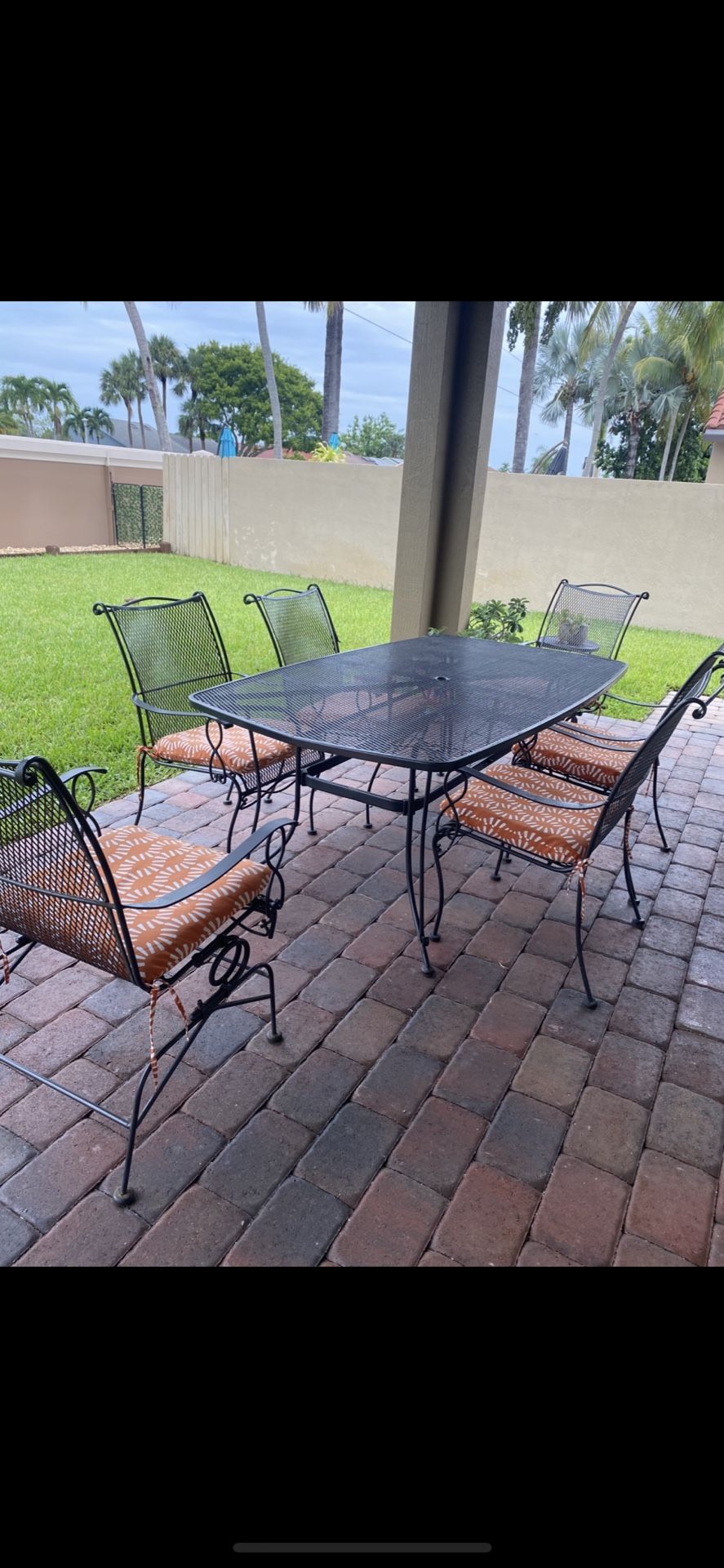 Outdoor Dining Table With Six Chairs  And Cushions