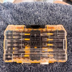 DEWALT Screwdriver Bit Set with Case