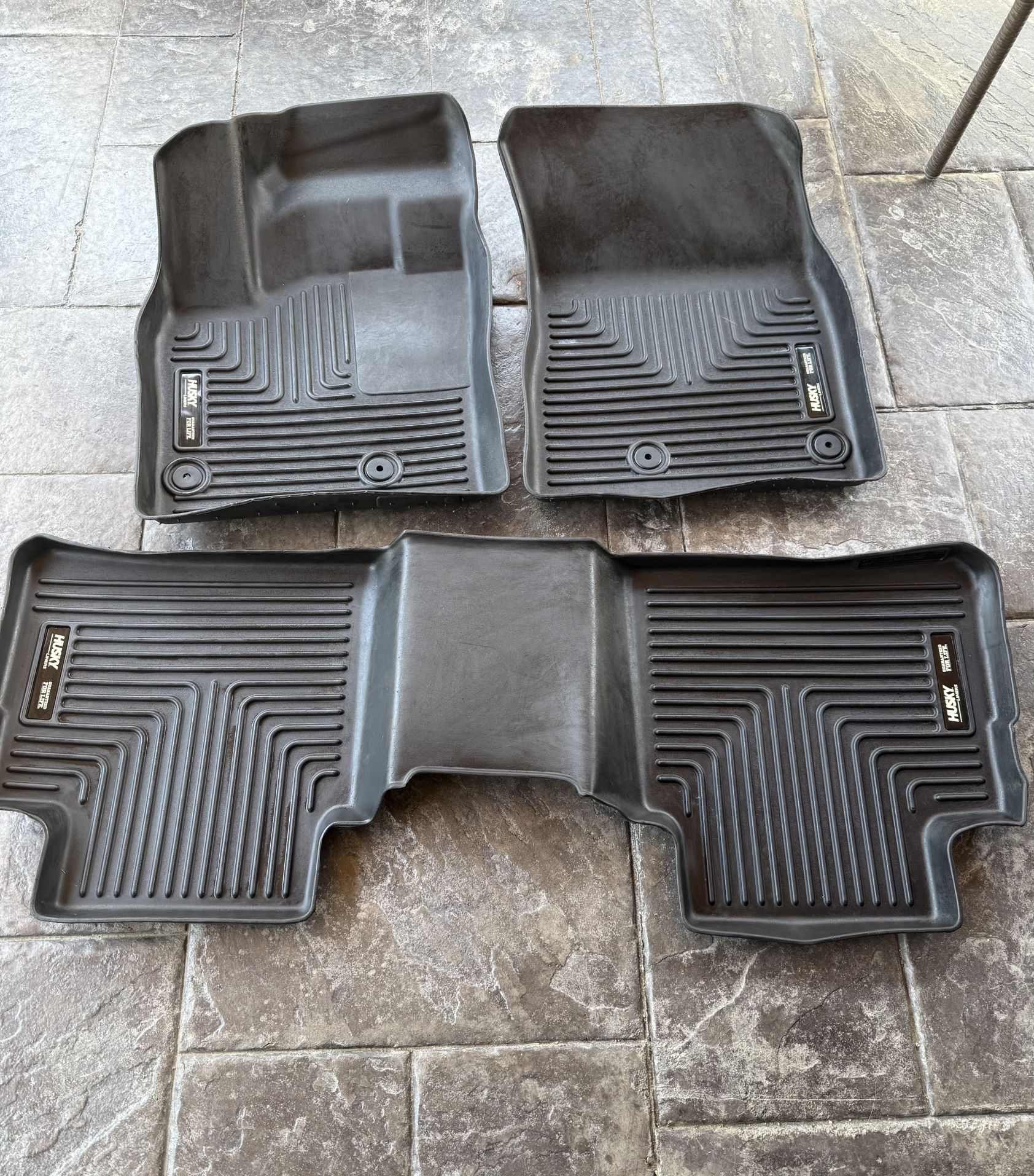 2022 Nissan Rogue Floor Mats