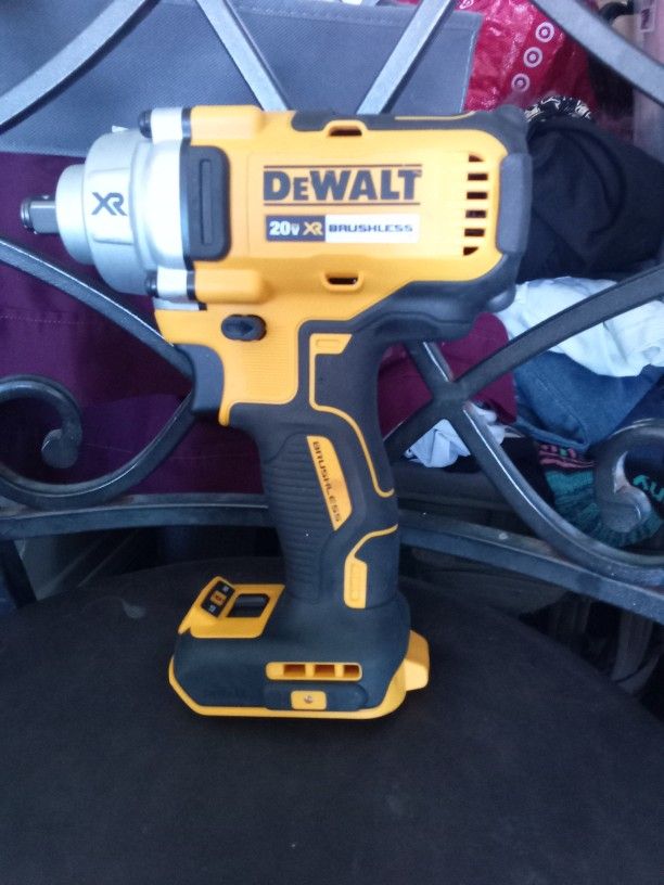 DeWalt 20V MAX* XR 3-Speed 1/4" High Torque Impact Driver (Tool Only) DCF860B