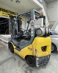 SOLID FORKLIFT UNIT!! WARRANTY INCLUDED