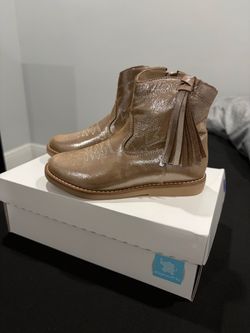 Brand New Elephantito Girls’ Boots – Size 11
