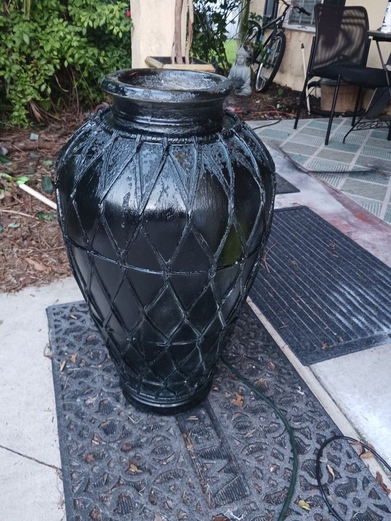 Ex Larg Gorgeous Stone Made 38in Outdoor Indoors Vase 35 Firm