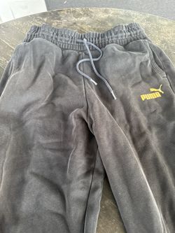 Puma Men’s Graphic Sweatpants – Small – Charcoal Gray