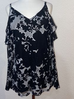 NWT Grey And Black Long Sleeve