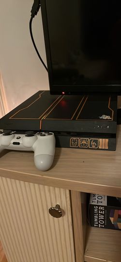 Play station 4 Pro