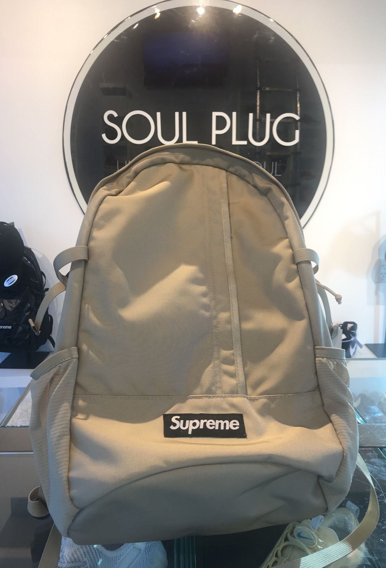 SUPREME BACKPACK - TAN