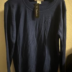 Brand New Women’s Navy Blue Sweater