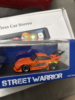 Street Weapon Porsche 1:64 Scale 