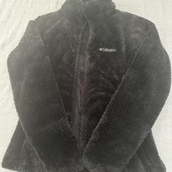 Columbia women’s fleece zip up size medium