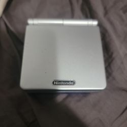 Gameboy Advance Sp W/ Pokémon Sapphire 