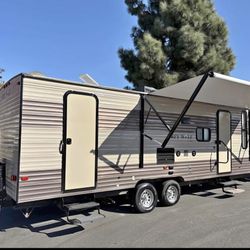 2017 Grey Wolf Limited 26DBH