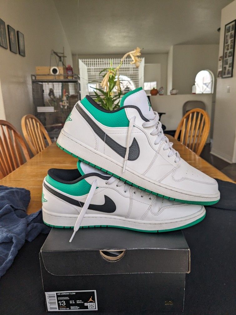 Jordan 1 Low White Lucky Green