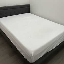 Nectar Premier Queen Bed Bundle Bed Frame + Mattress (move out, like new 6-month)