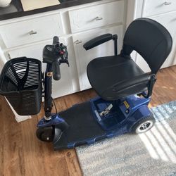 Vive 3 Wheel Scooter 