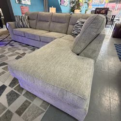 💸🔥 TAX SEASON SALE – ASHLEY SECTIONAL JUST $778! 🔥💸