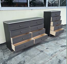 Set Five And Eight Drawers Dresser