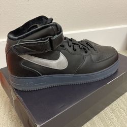 Nike AIRFORCE 1 Mid Size 11.5