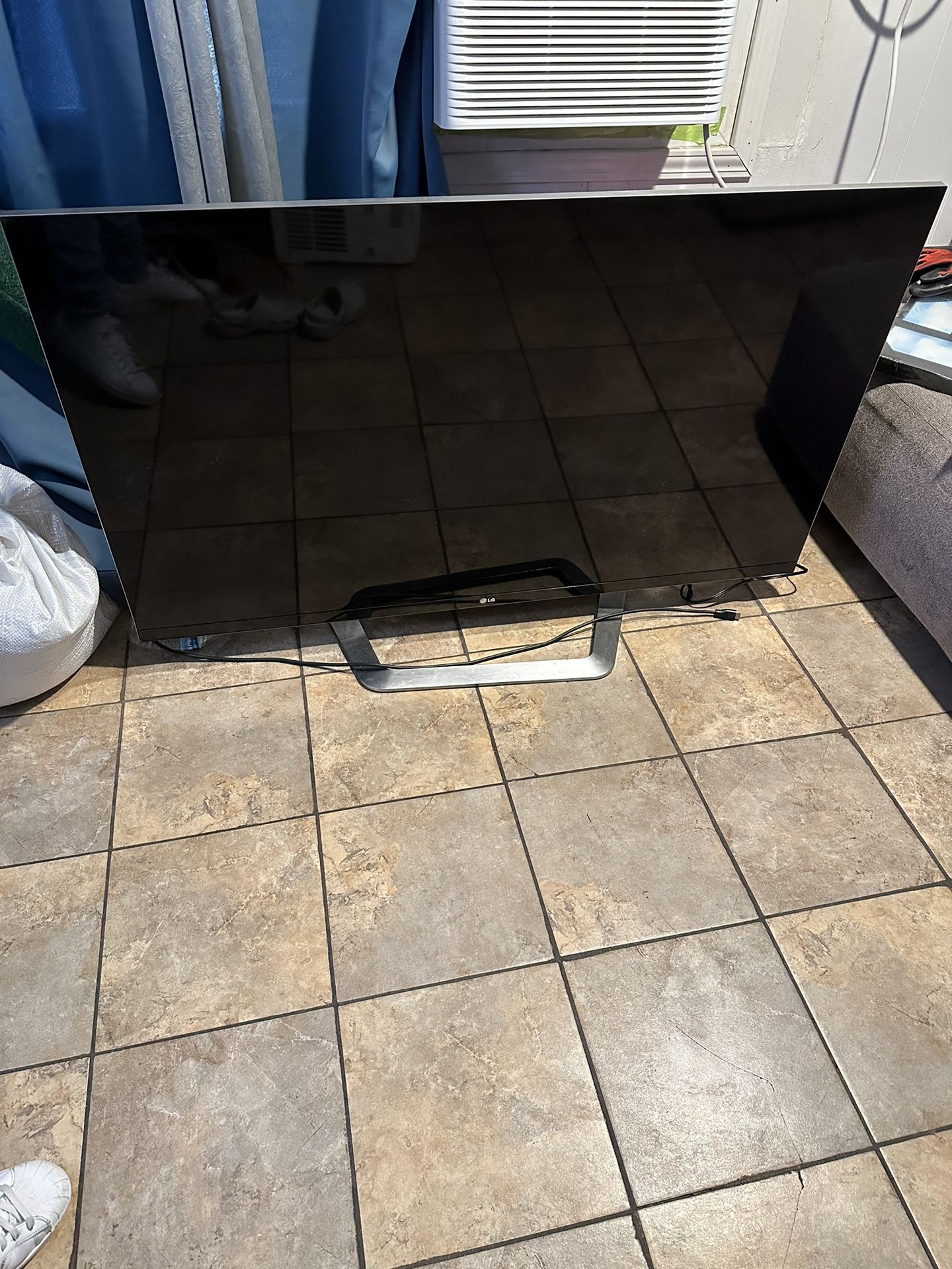 55 Inch LG 3D TV 600 OBO