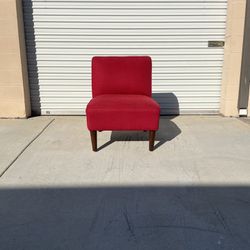 *Free Delivery* Mid Century Accent Chair 