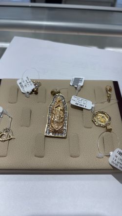 14K Virgin Mary