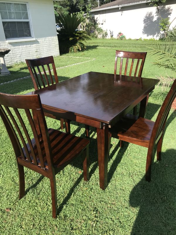 Ashleys Hyland Dining Room Table Set With 4 Chairs For In Ashleys Hyland Dining Room Table Set With 4 Chairs For In Brandon Fl Offerup